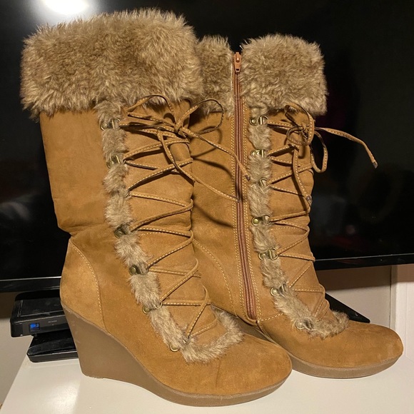 Shoes - Tall lace up boots with wedge heel and faux fur